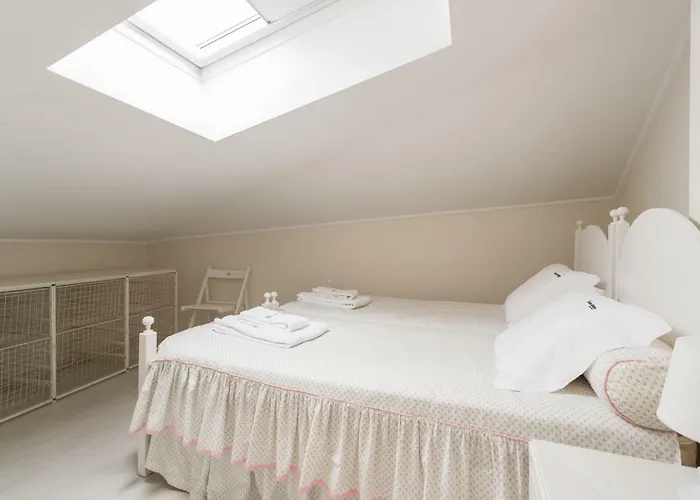 Flh Charming House